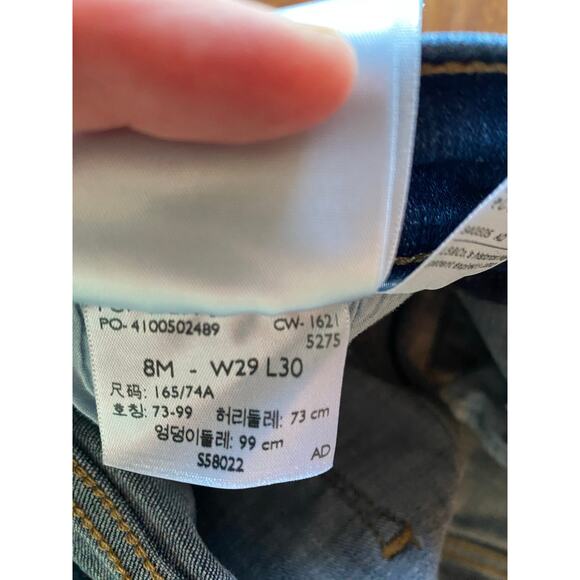 Levi's Jeans Women's Classic Straight Fit Dark Wash Size 8 -29 x 30 - Picture 11 of 12